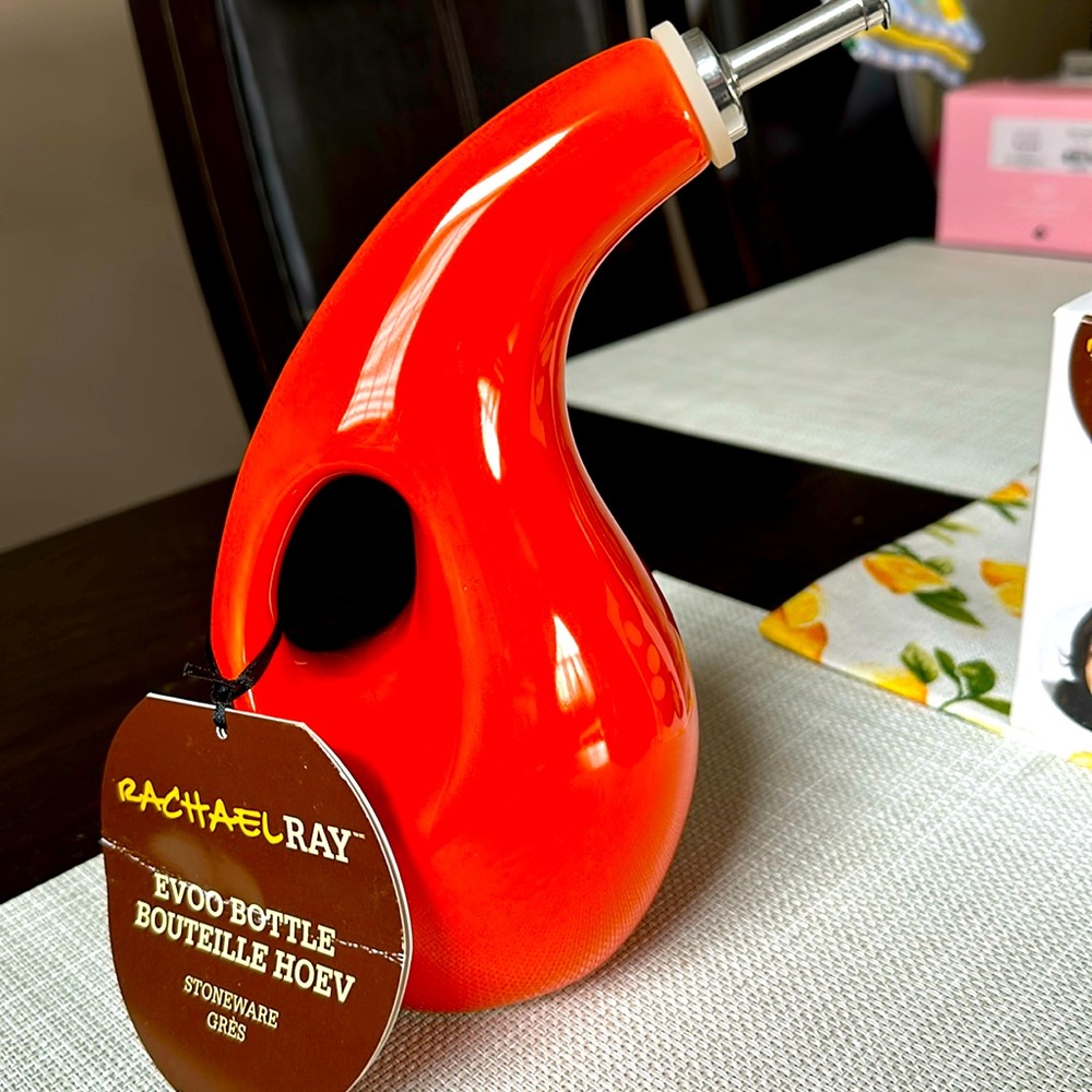 NEW Rachel Ray Evoo Bottle